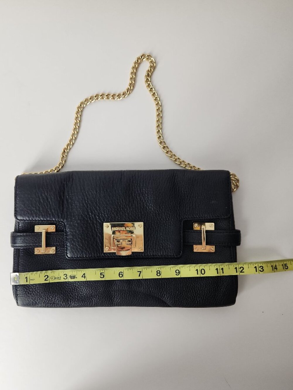 Michael Kors Astrid black pebbled leather clutch bag gold chain shoulder strap - Picture 13 of 14